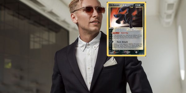 Carte Pokémon Noctali Gold Star Holographique, la classe a un prix